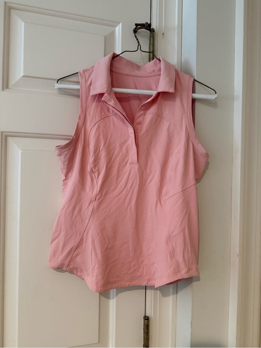 LULULEMON GOLF TOP SIZE M